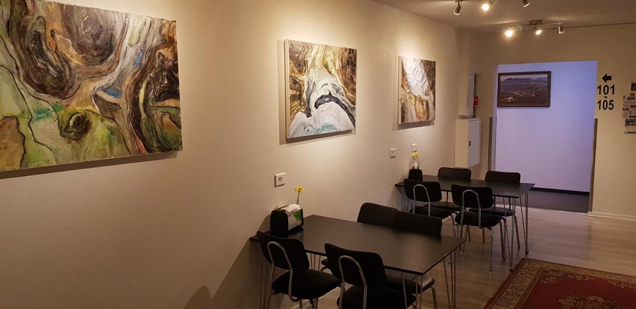 Apotek Guesthouse Höfn Dış mekan fotoğraf