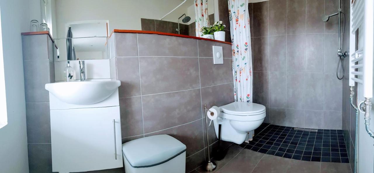 Apotek Guesthouse Höfn Dış mekan fotoğraf