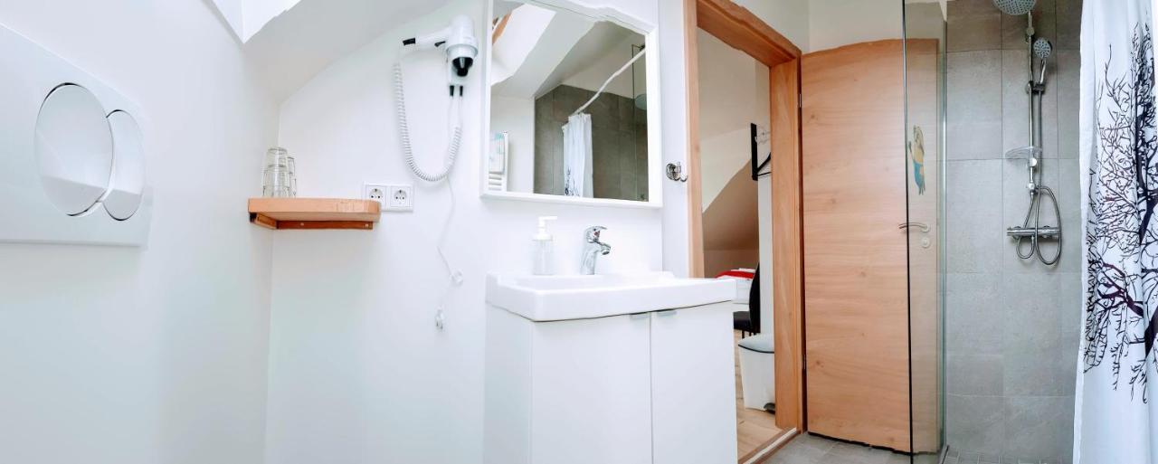 Apotek Guesthouse Höfn Dış mekan fotoğraf